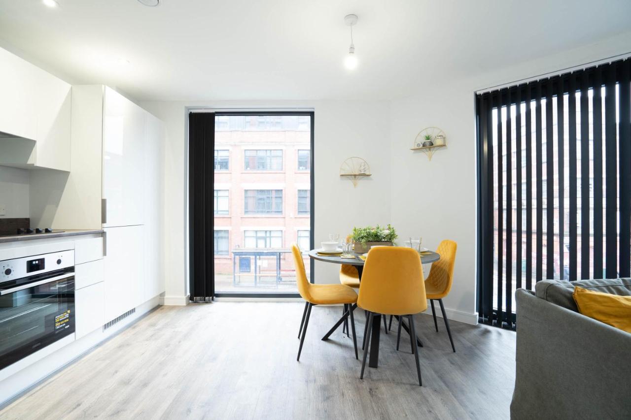 Deluxe Stay - Skyline Vistas & Top Amenities Birmingham Exterior photo